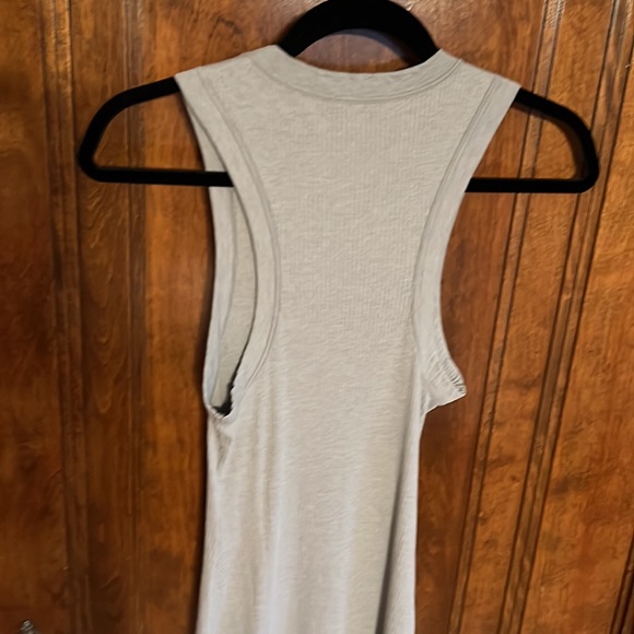 James Perse Platinum Scoop back dress, size 0. Like new, never worn! - Picture 4 of 5